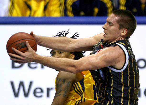 掉以轻心 掉以轻心