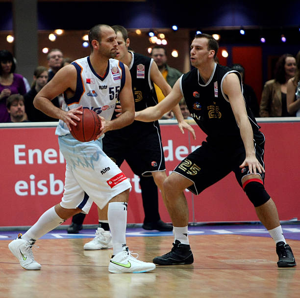 强调快速反 强调快速反