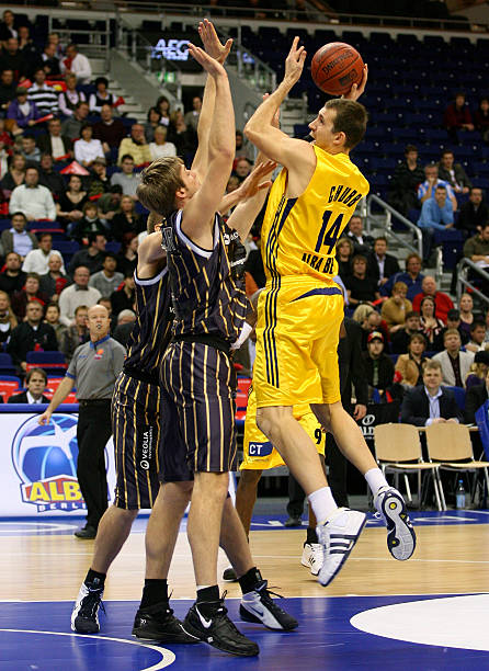 制造威胁 制造威胁