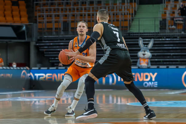 受核心流失 受核心流失